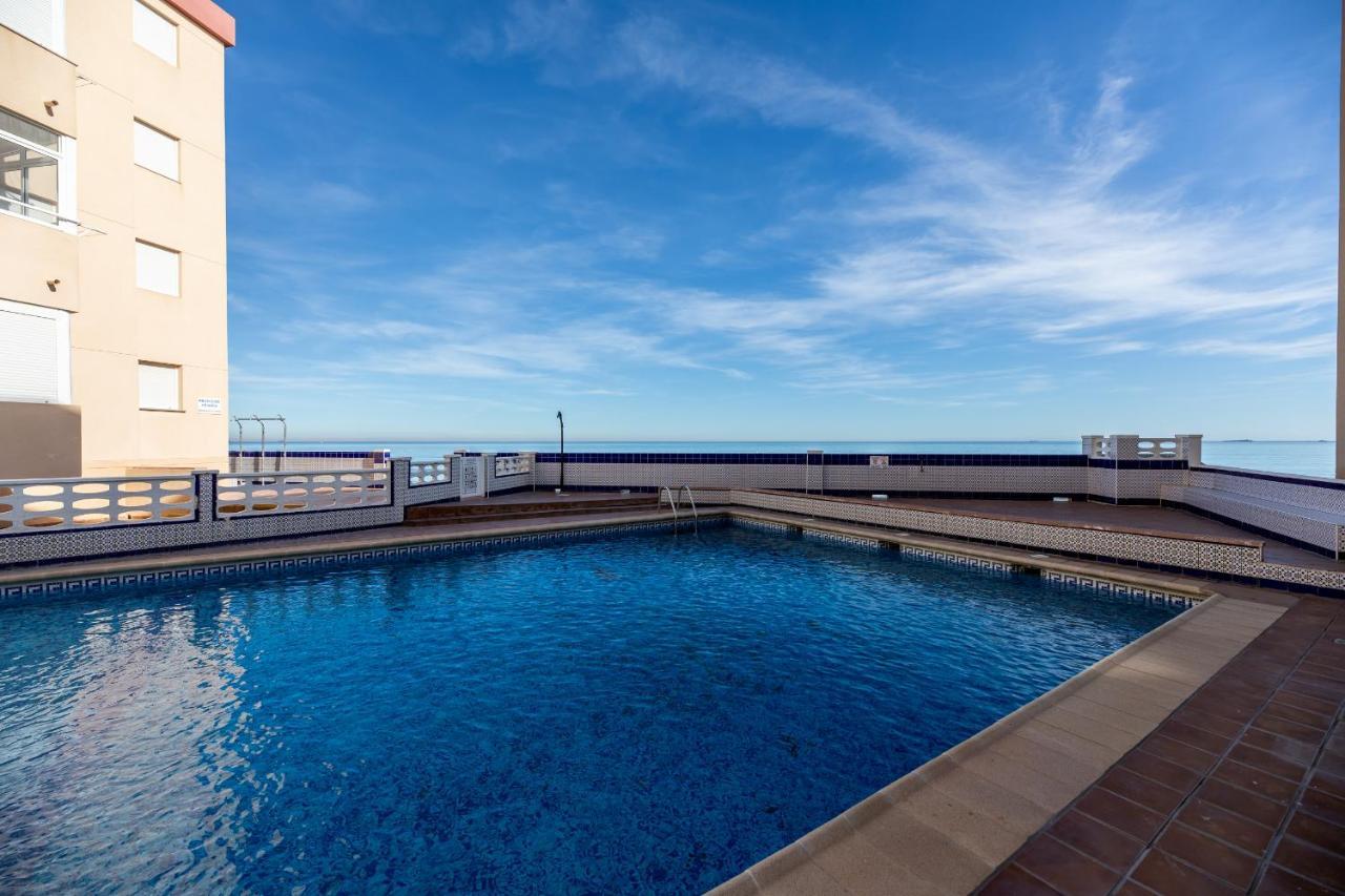 ラ・マンガ・デル・マール・メノールBright Studio With The Seaview And Swimming Poolアパートメント エクステリア 写真